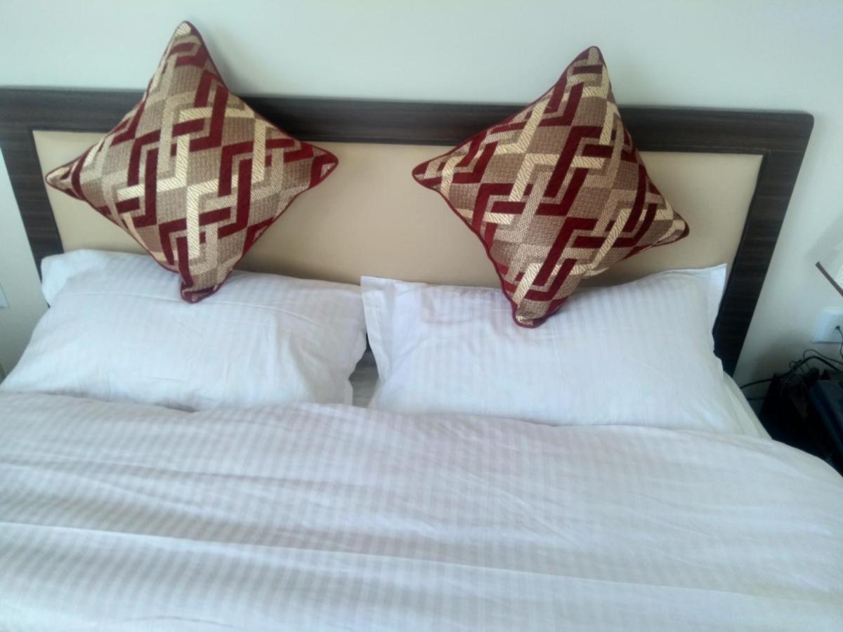 Hidden Leaf Bed & Breakfast Lalitpur Exterior foto